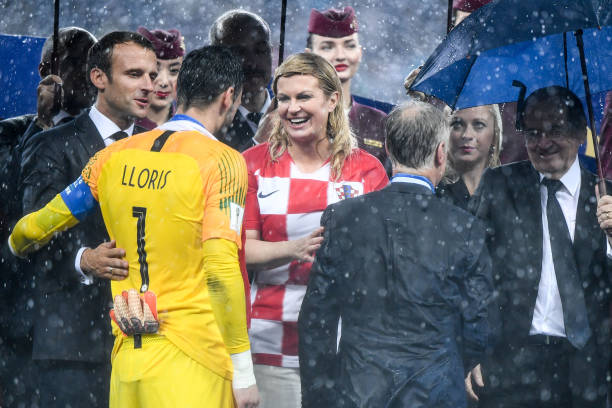 而是激发球 而是激发球